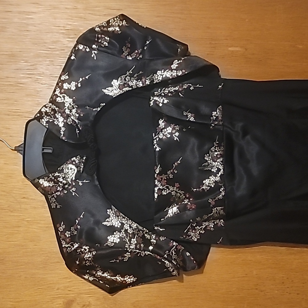 Black dress